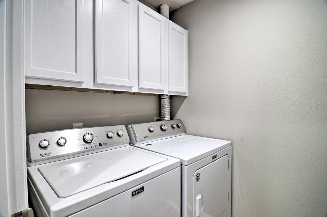 Apartment With Patio, 4 Mi To Silver Dollar City! ブランソン エクステリア 写真