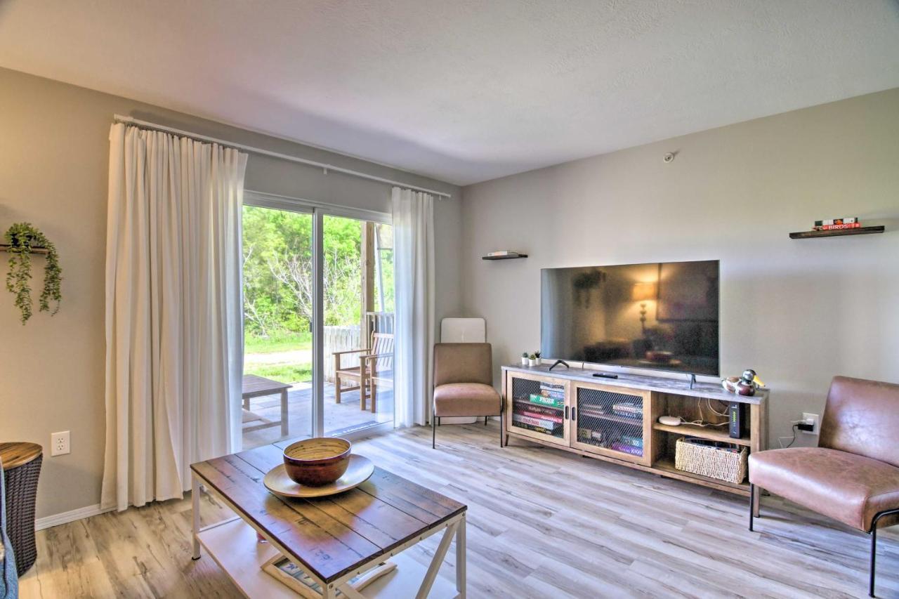 Apartment With Patio, 4 Mi To Silver Dollar City! ブランソン エクステリア 写真