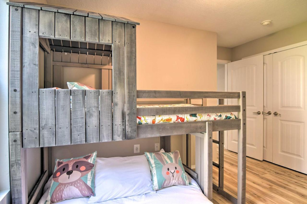 Apartment With Patio, 4 Mi To Silver Dollar City! ブランソン エクステリア 写真