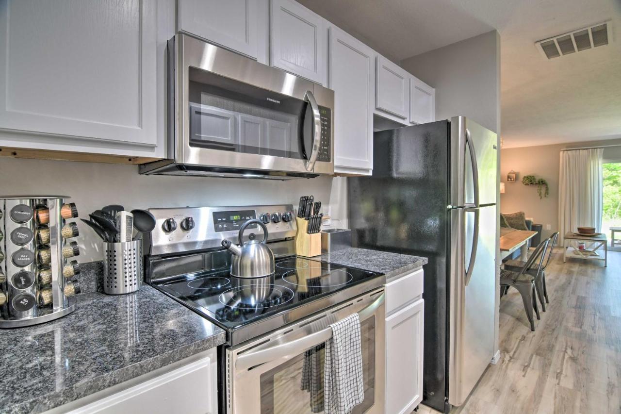 Apartment With Patio, 4 Mi To Silver Dollar City! ブランソン エクステリア 写真