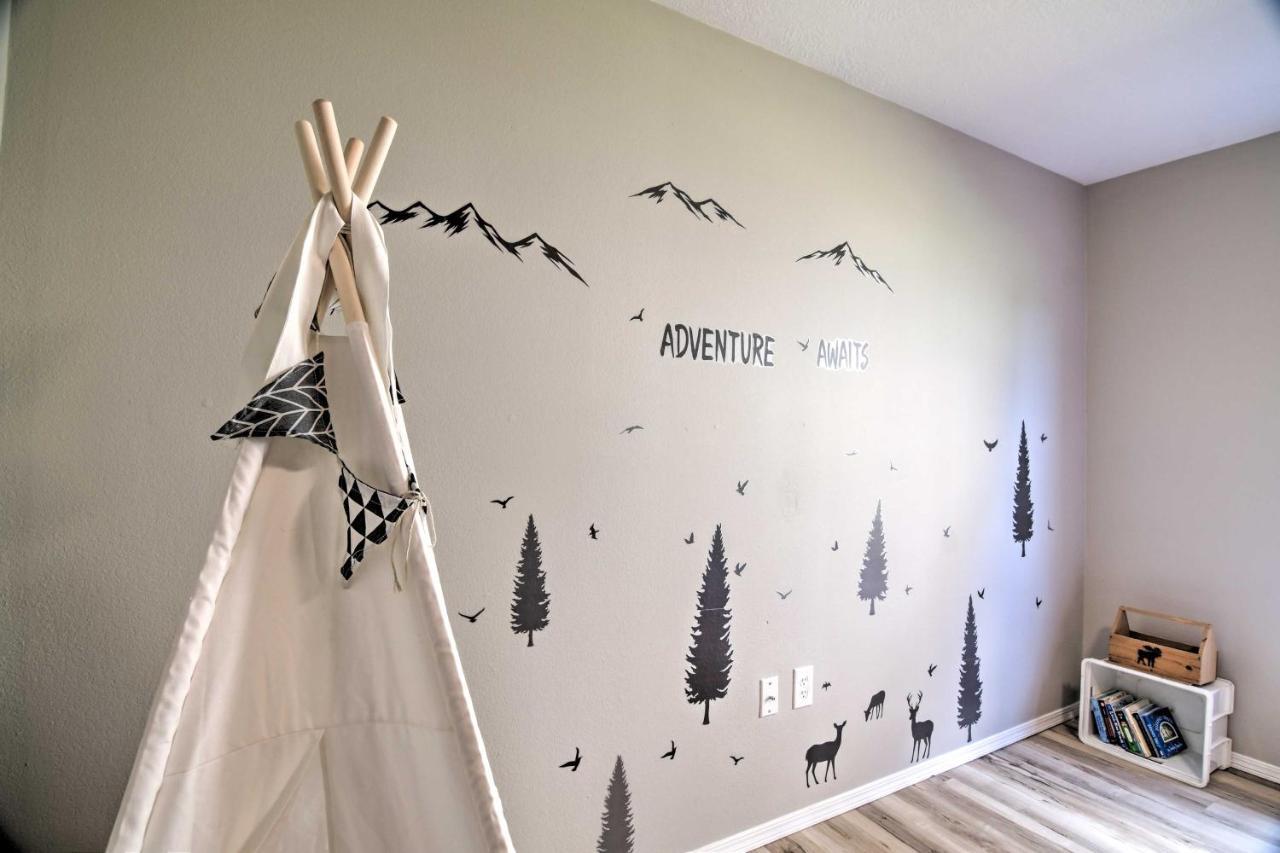 Apartment With Patio, 4 Mi To Silver Dollar City! ブランソン エクステリア 写真